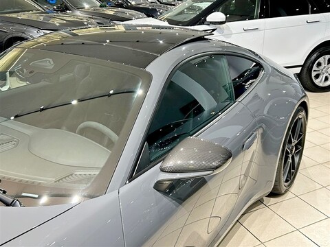 Porsche 992 Benzina
