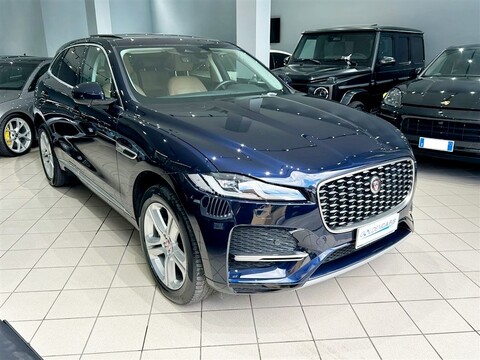 Jaguar F-PACE 2.0d i4 mhev SE awd 204cv auto Elettrica / Diesel