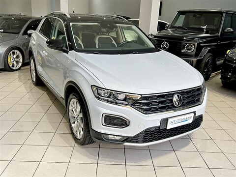 Volkswagen T-Roc 1.5 tsi Style dsg Benzina