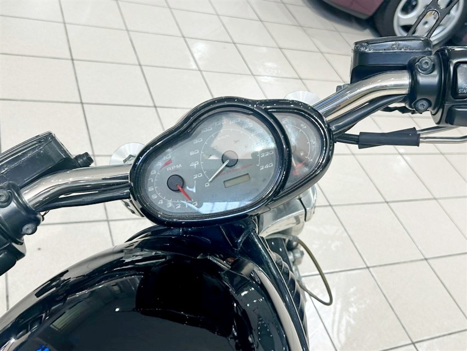 Harley-Davidson v-rod VRSCR Street Road