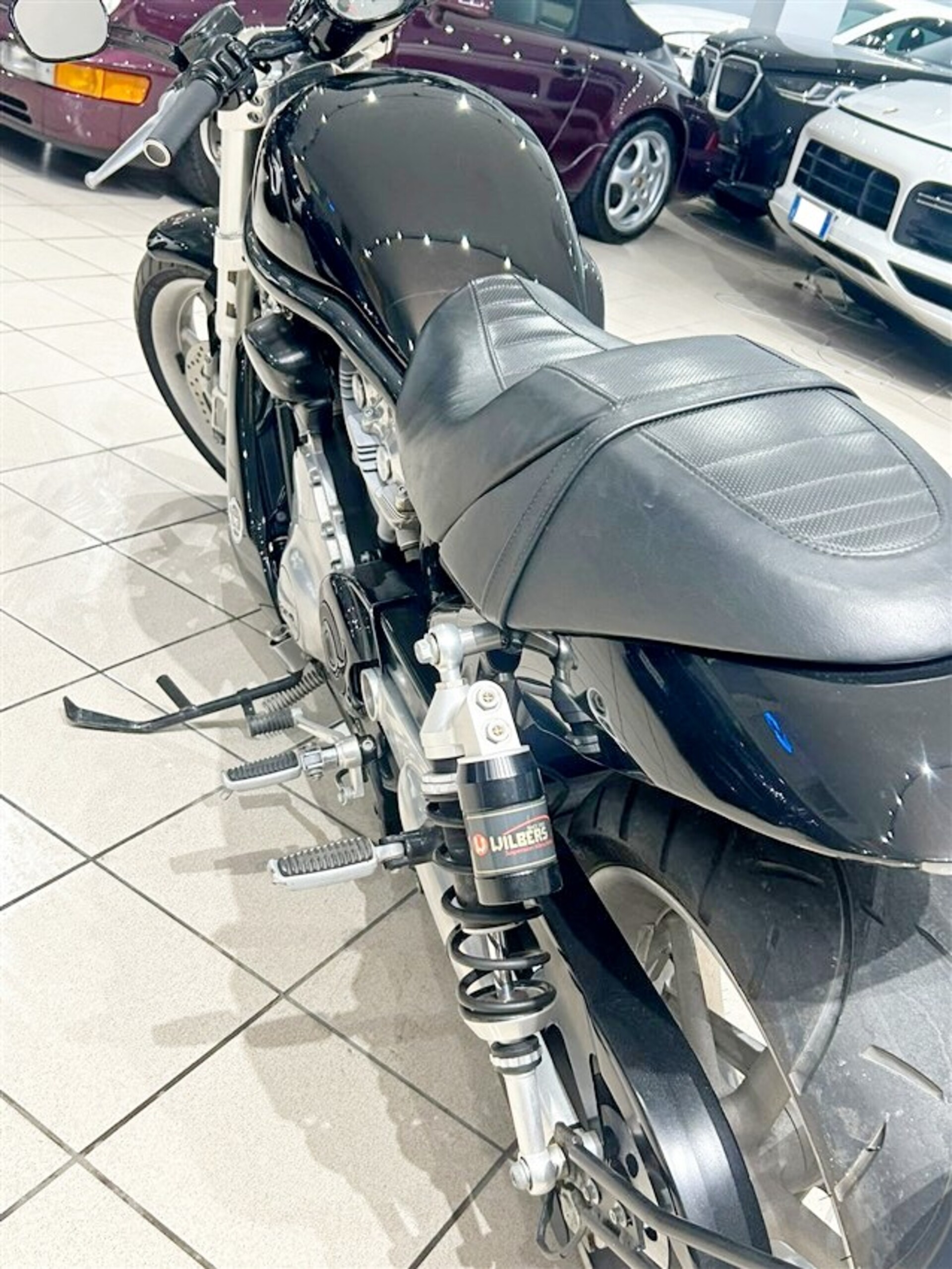 Harley-Davidson v-rod VRSCR Street Road