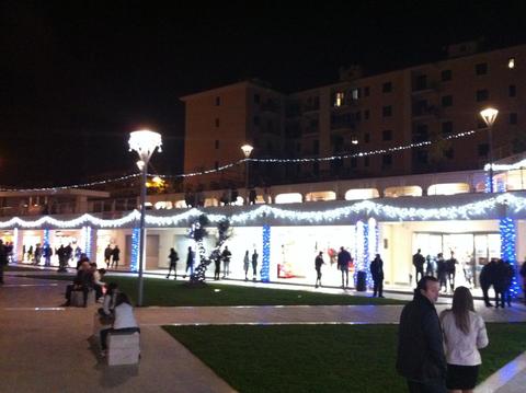 Inaugurazione centro commerciale Levante
