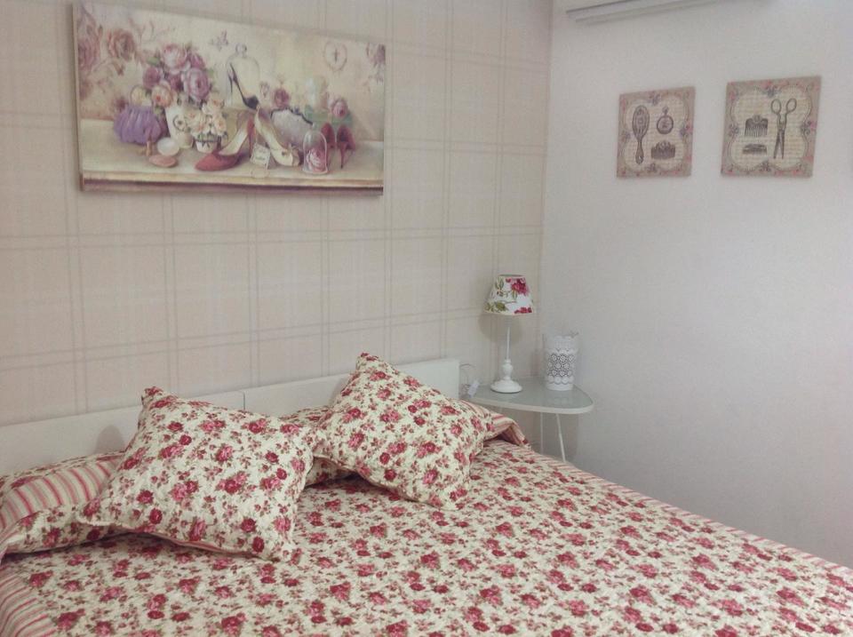 B&B Bilocale a 10 metri dalla scuola Alessio Narbone a Caltagirone 3200773315