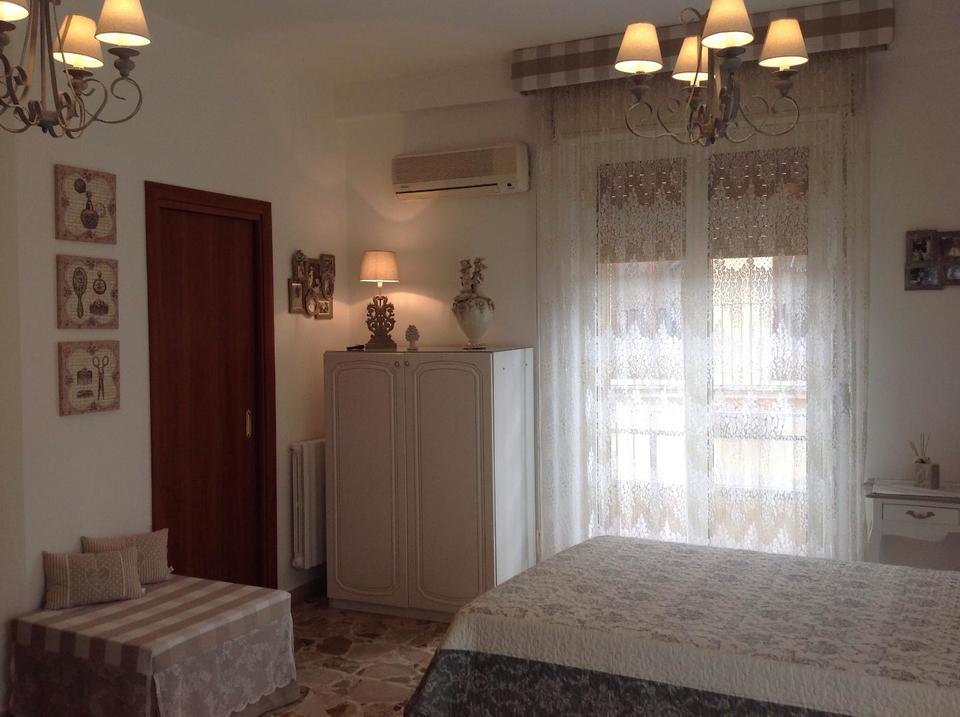 Bed & breakfast rooms Hotel  B&B  Caltagirone Sicilia 3200773315