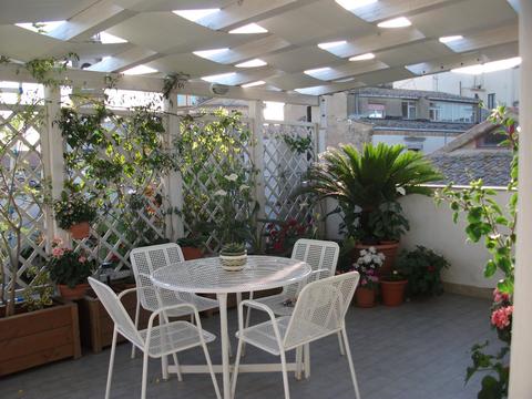 Hotel Camere Suite Panoramica b&b al centro storico Caltagirone 3200773315