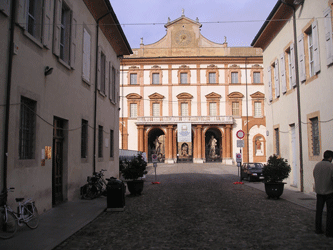 SHORT TOUR IN EMILIA