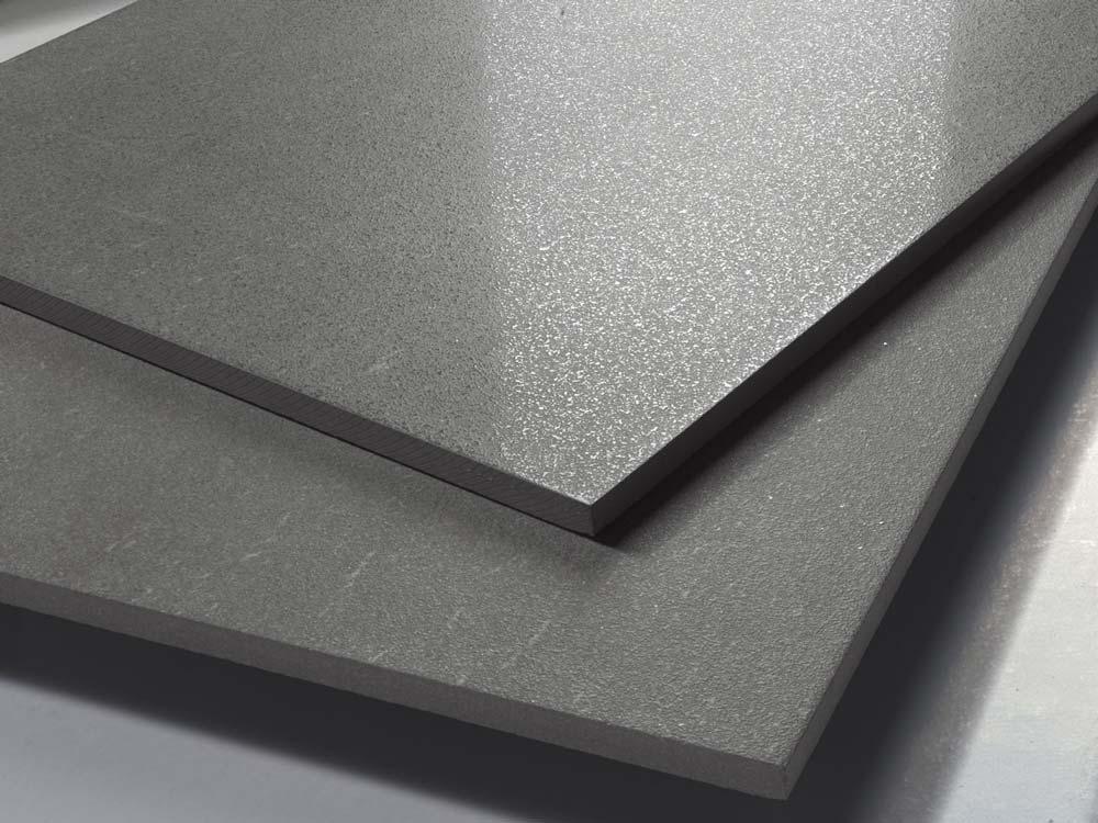 Che differenza passa tra ceramica e gres porcellanato?