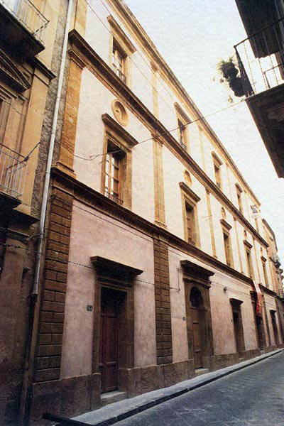 Ospedale delle donne Caltagirone