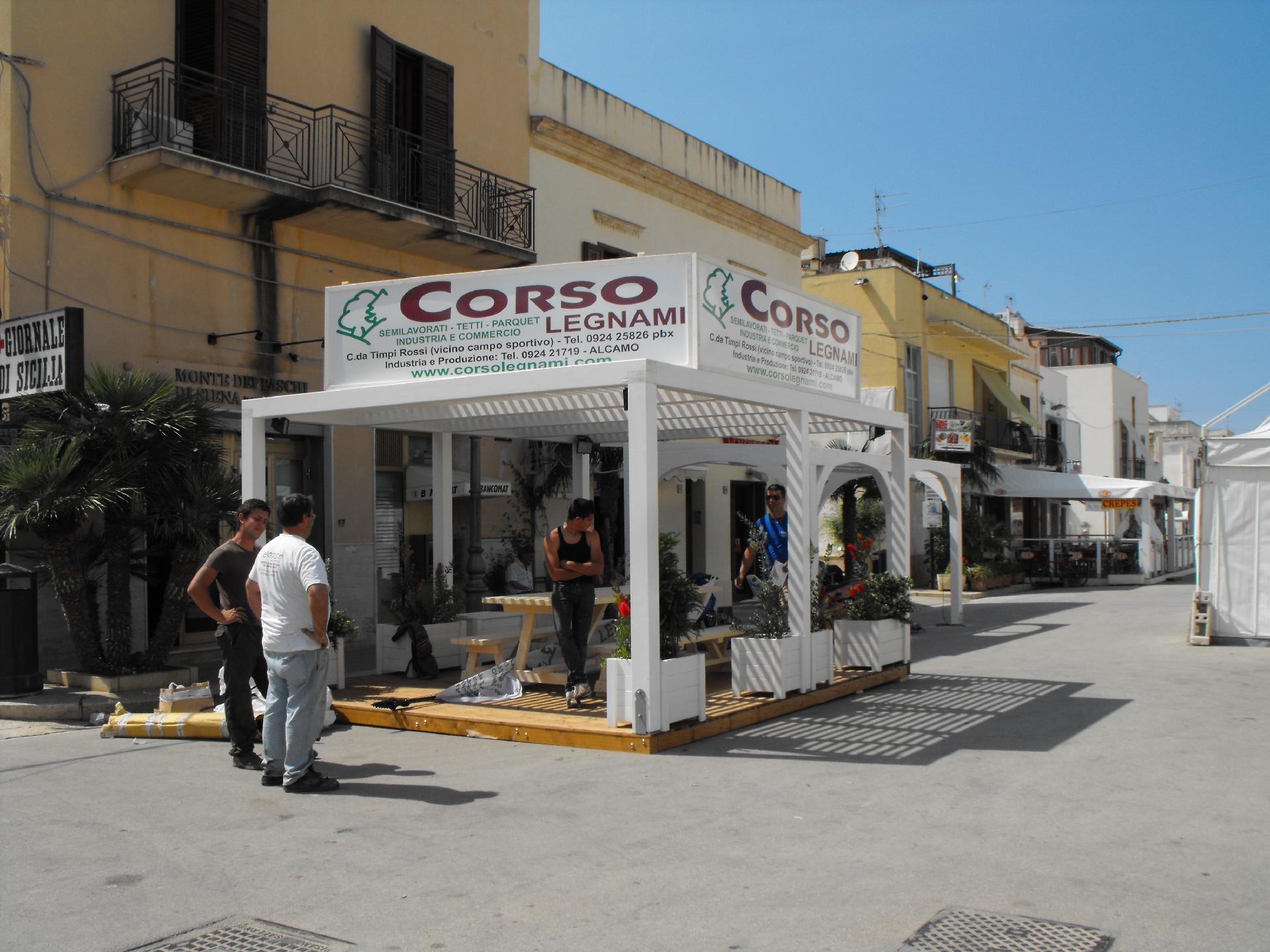 PORTICATO IN LEGNO LAMELLARE CORSO LEGNAMI SRL STANDARD