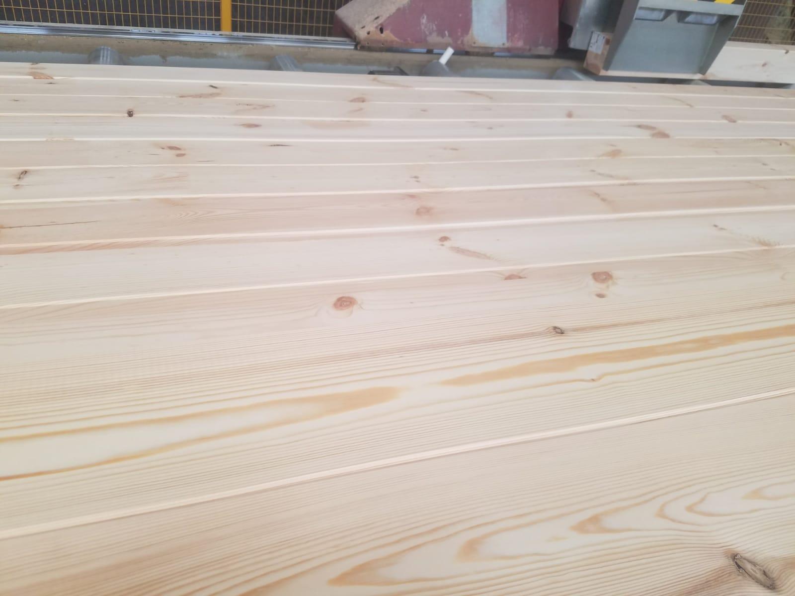 TRAVI IN LAMELLARE DI PINO CERTIFICATI CE CORSO LEGNAMI SRL LAMELLARE