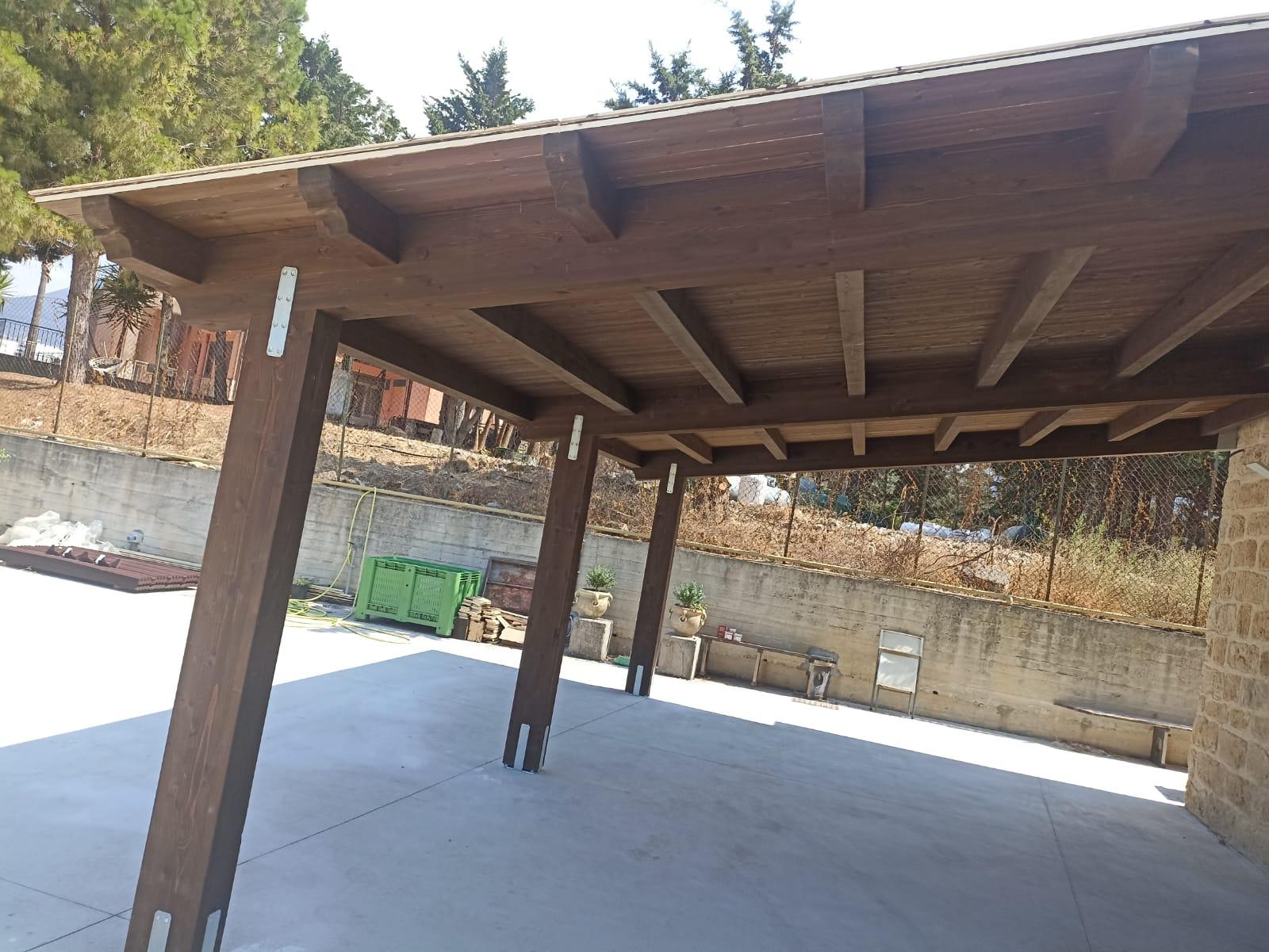 VERANDE CON TRAVI LAMELLARI CORSO LEGNAMI SRL TRAVI LAMELLARI