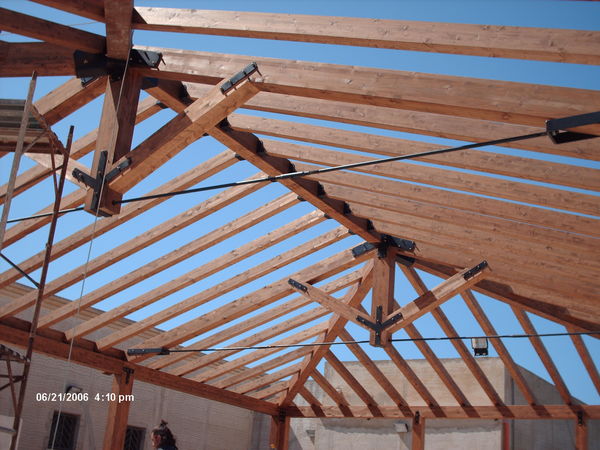 STRUTTURE IN LEGNO LAMELLARE CORSO LEGNAMI SRL LAMELLARE