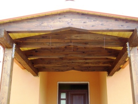 PORTICATO CON TRAVI LAMELLARI CORSO LEGNAMI SRL TRAVI LAMELLARI