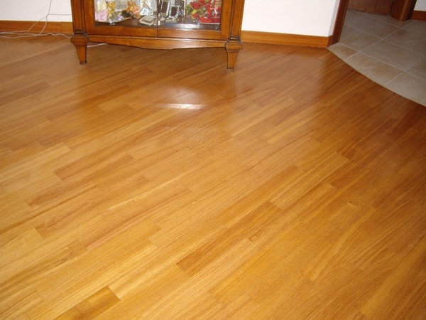 Parquet in massello doussie, rovere, iroko, pero, teak, castagno ... Parquet teak massello