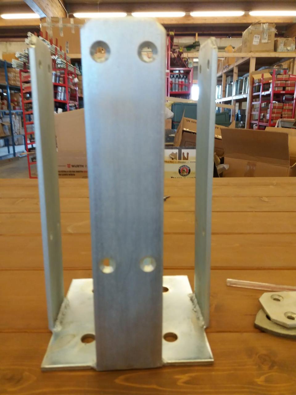 SUPPORTI IN METALLO PER STRUTTURE IN LEGNO CARPENTERIA TETTI  VERANDE SOPPALCHI SOLAI IN LEGNO CORSO LEGNAMI SRL TOOLS