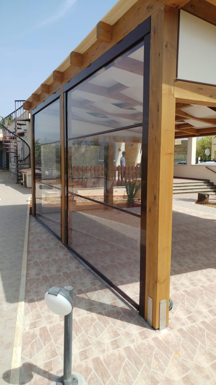 PERGOLATO IN LEGNO LAMELLARE CON DOGHE INCLINATE CORSO LEGNAMI SRL PERGOLATO