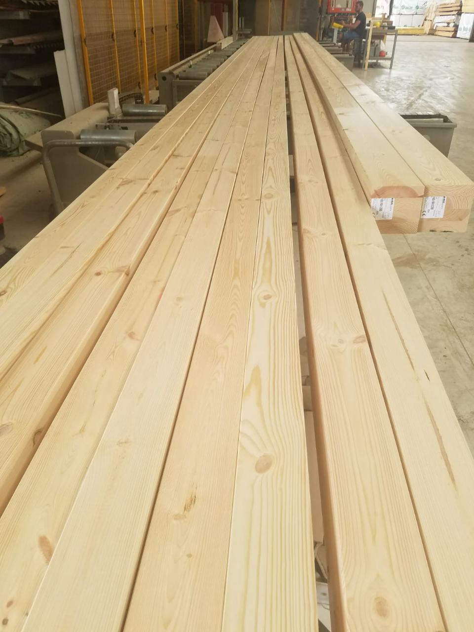 TRAVI IN LAMELLARE DI PINO CERTIFICATI CE CORSO LEGNAMI SRL LAMELLARE