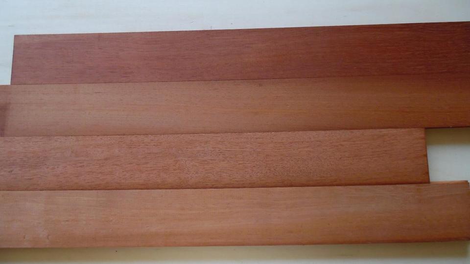 PARQUET IN MASSELLO DOUSSIE, ROVERE, IROKO, PERO, TEAK, CASTAGNO CORSO LEGNAMI SRL PARQUET