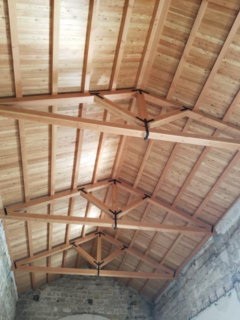 TRAVATURE SPIGOLATE IN LEGNO MASSELLO DI DUGLASIA CERTIFICATI