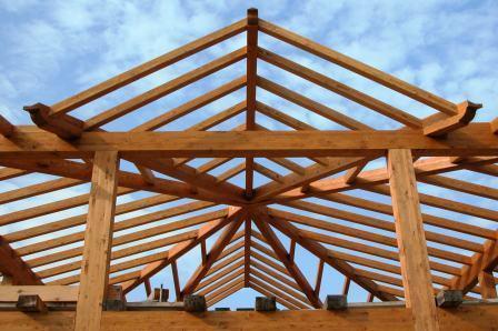 STRUTTURE CON TRAVI LAMELLARI CORSO LEGNAMI SRL LAMELLARE