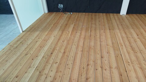 Pedane rialzate in decking di larice