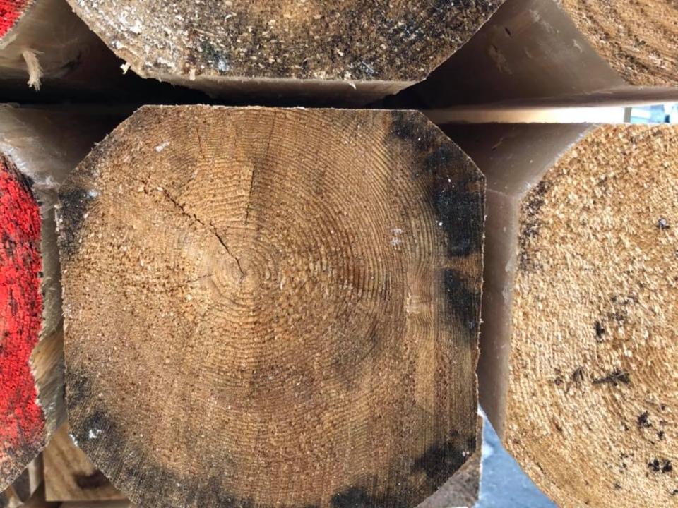 Travi uso fiume Gagliano Legnami Effetto e finiture antichizzate