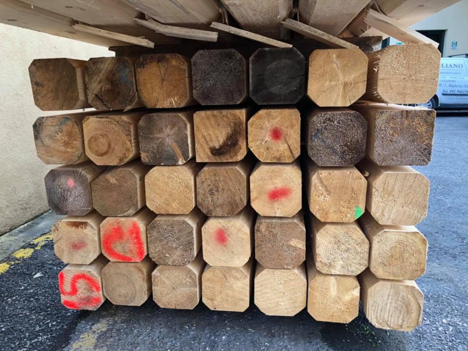Travi uso fiume Gagliano Legnami Effetto e finiture antichizzate