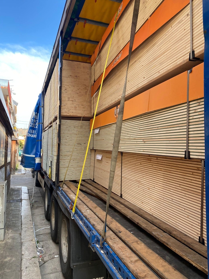 Pannello in listellare in mdf idrofugo