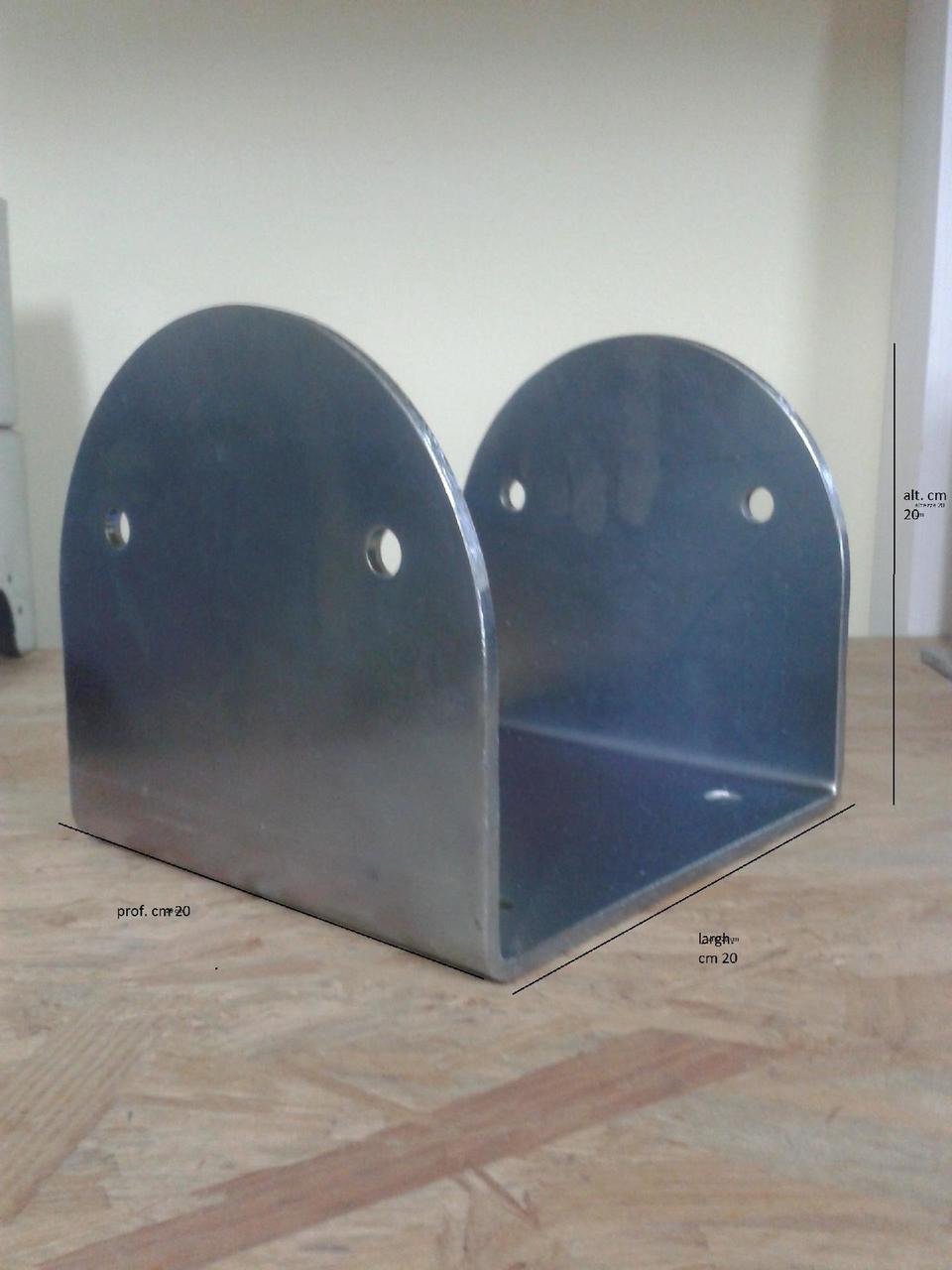 Porta pilastri a U 200x200x200 sp.5 mm zincato giallo