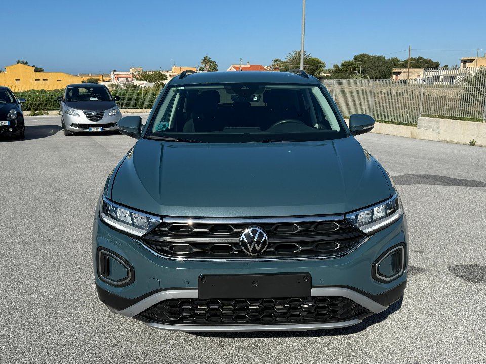 Volkswagen T-Roc 1.0 TSI 110 CV LIFE MY24 Benzina