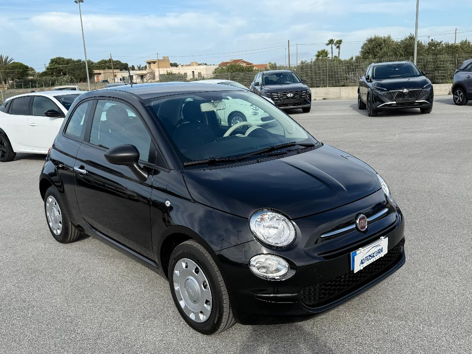 Fiat 500 NEW 1.0 HYBRID CULT 70 CV KM0 MY23 Elettrica / Benzina