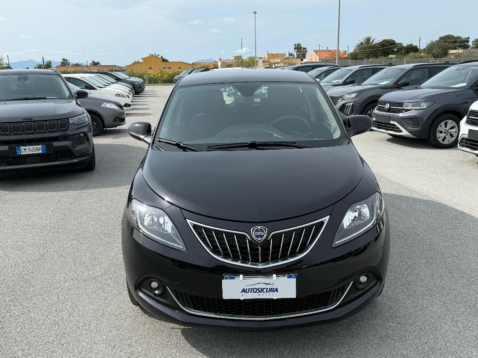 Lancia Ypsilon 1.0 FIREFLY 70 CV HYBRID GOLD 1234KM!! Elettrica / Benzina
