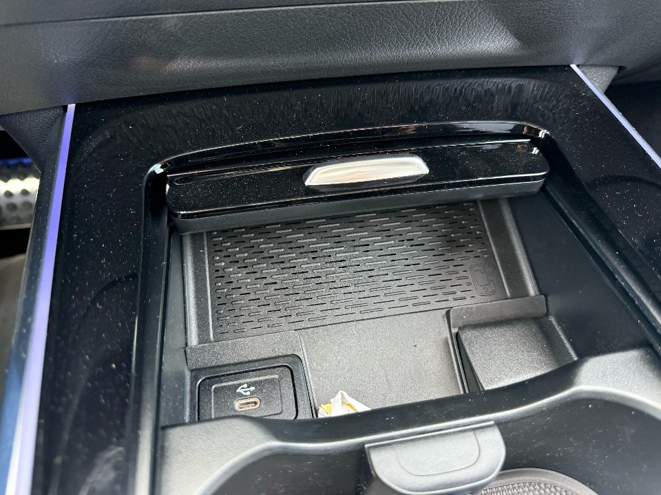 Mercedes-Benz GLA 200 d 150 CV AMG LINE PREMIUM AUTOMATIC + TETTO APR. Diesel