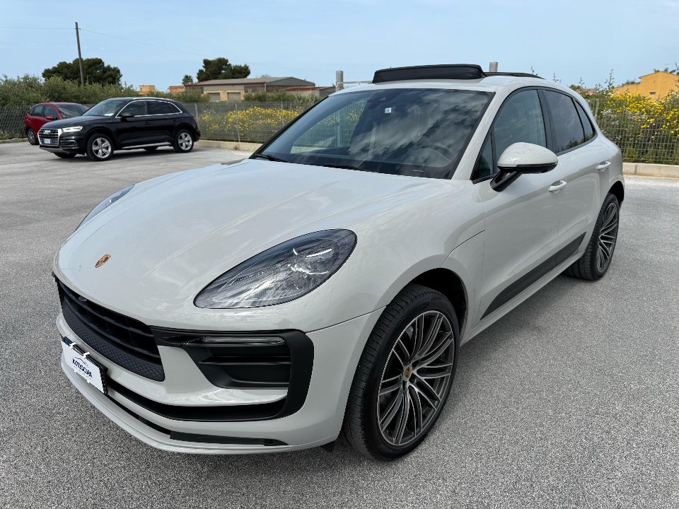 Porsche Macan 2.0 265 CV PDK MY23 Benzina