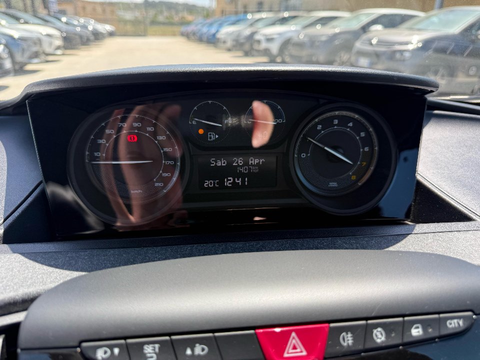 Lancia Ypsilon 1.0 FIREFLY 70 CV HYBRID SILVER 1400 KM!! Elettrica / Benzina