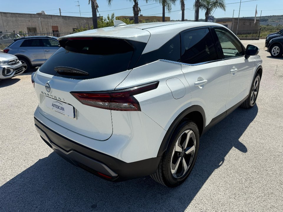 Nissan Qashqai 1.3 DIG-T MHEV 158 CV X-TRONIC N-CONNECTA Elettrica / Benzina