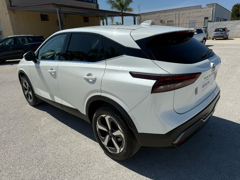 Nissan Qashqai 1.3 DIG-T MHEV 158 CV X-TRONIC N-CONNECTA Elettrica / Benzina
