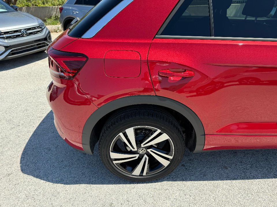 Volkswagen T-Roc 1.0 TSI 115 CV R LINE PLUS KM0 MY25 Benzina