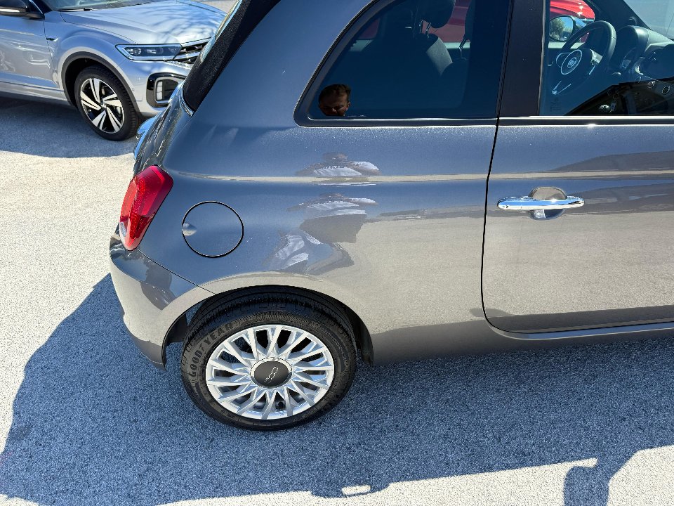 Fiat 500C NEW 1.0 HYBRID DOLCEVITA 70 CV Elettrica / Benzina