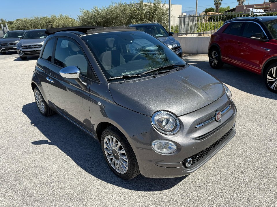 Fiat 500C NEW 1.0 HYBRID DOLCEVITA 70 CV Elettrica / Benzina