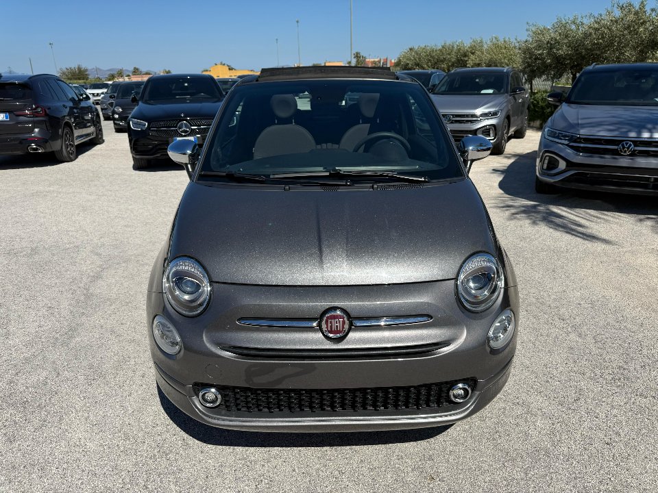Fiat 500C NEW 1.0 HYBRID DOLCEVITA 70 CV Elettrica / Benzina