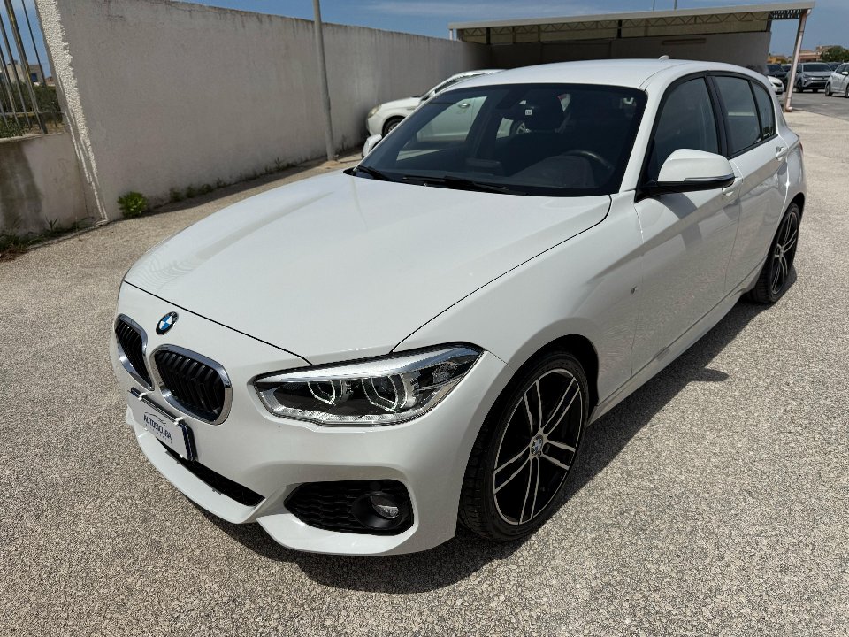 BMW 116 i M SPORT Benzina