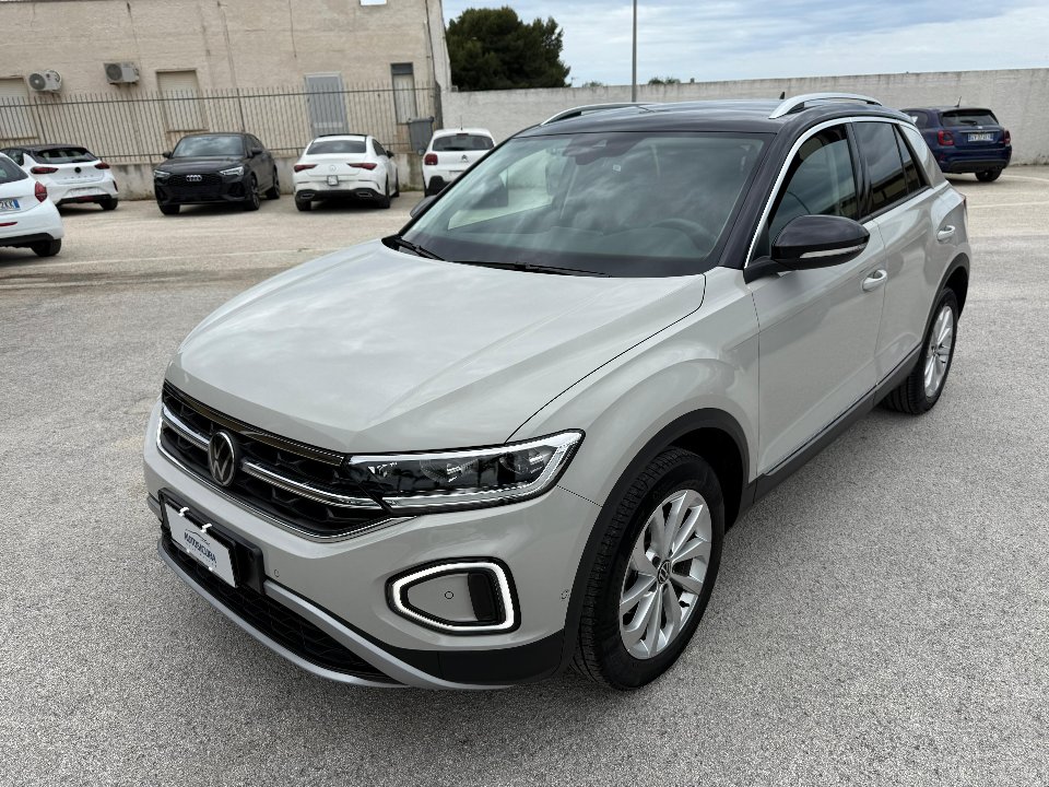 Volkswagen T-Roc 1.0 TSI 110 CV STYLE Benzina