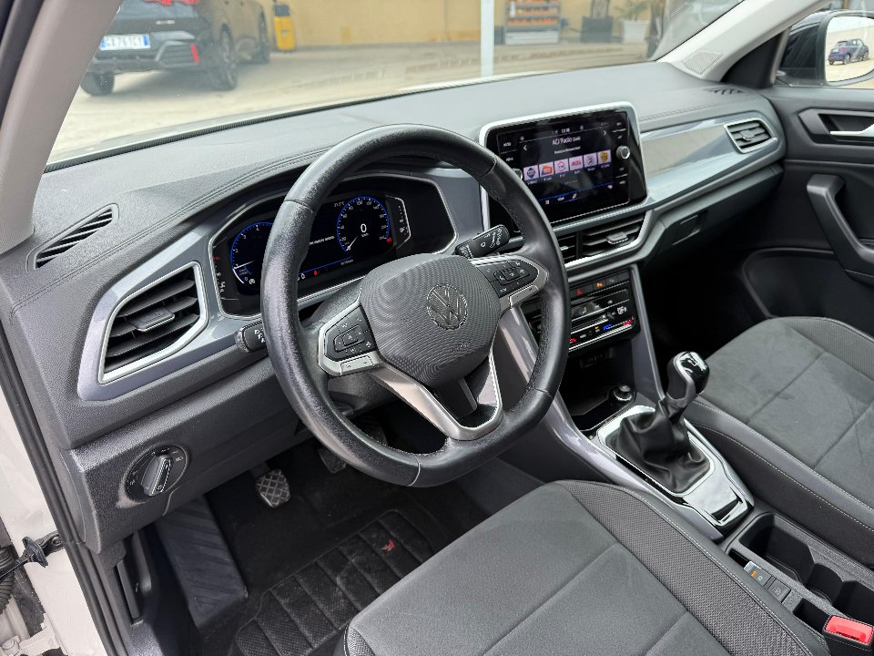 Volkswagen T-Roc 1.0 TSI 110 CV STYLE Benzina