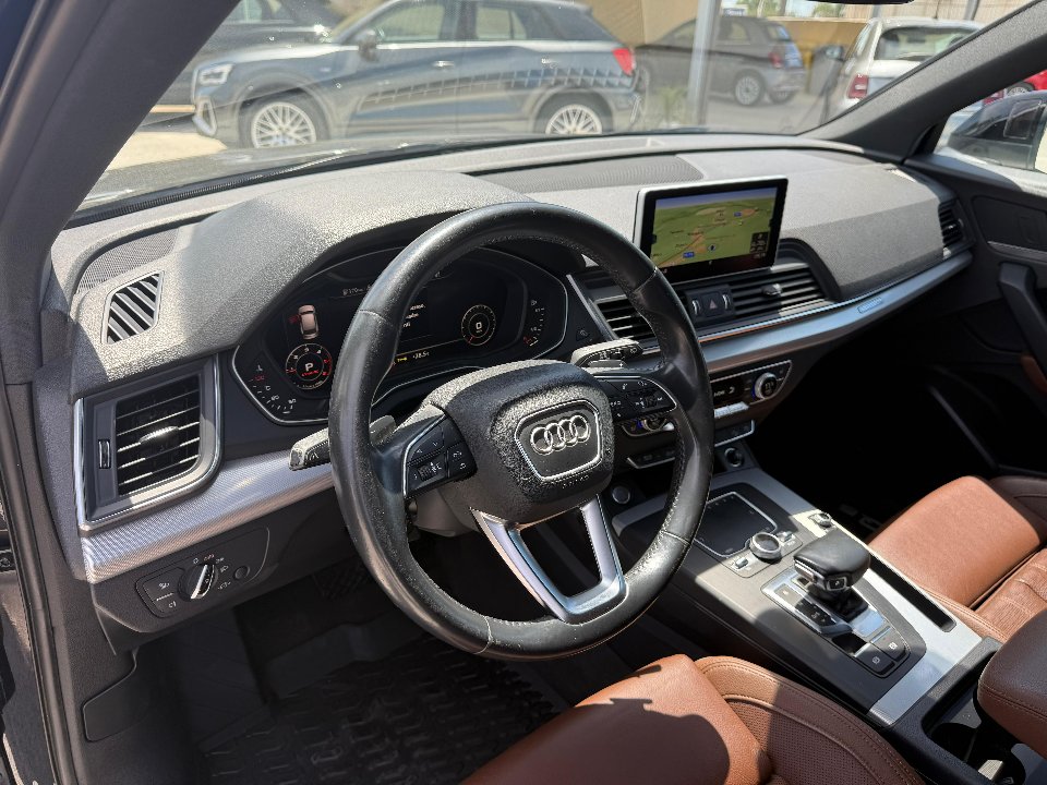 Audi Q5 2.0 TDI 190 CV QUATTRO S TRONIC BUSINESS SPORT Diesel