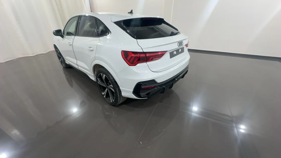 Audi Q3 35 SPB 2.0 TDI 150CV S TRONIC IDENTITY BLACK Diesel