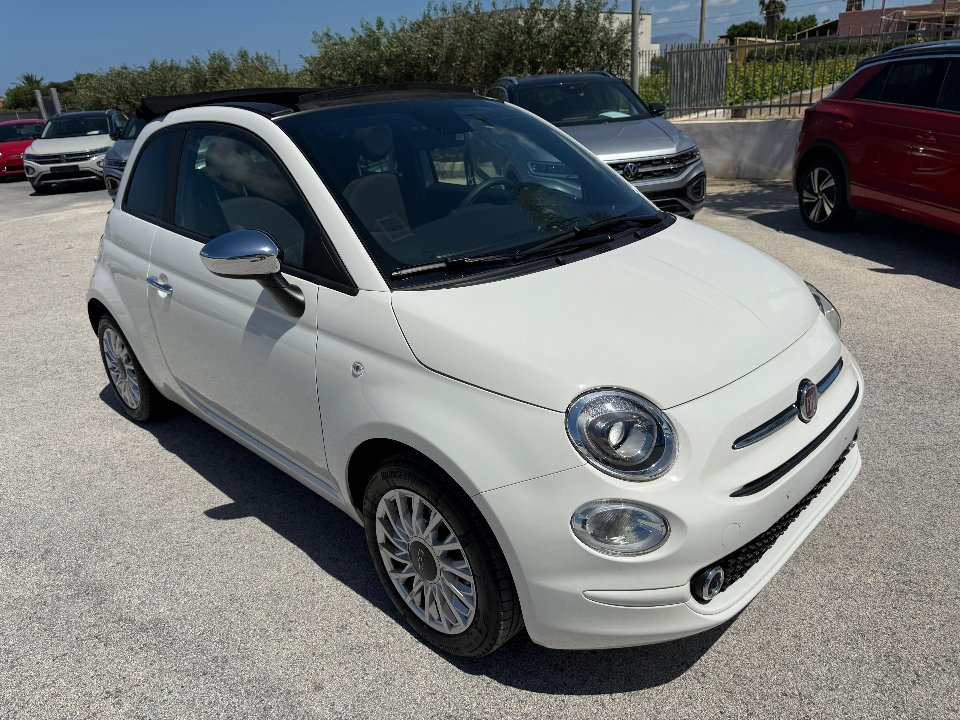Fiat 500C NEW 1.0 HYBRID DOLCEVITA 70 CV Elettrica / Benzina