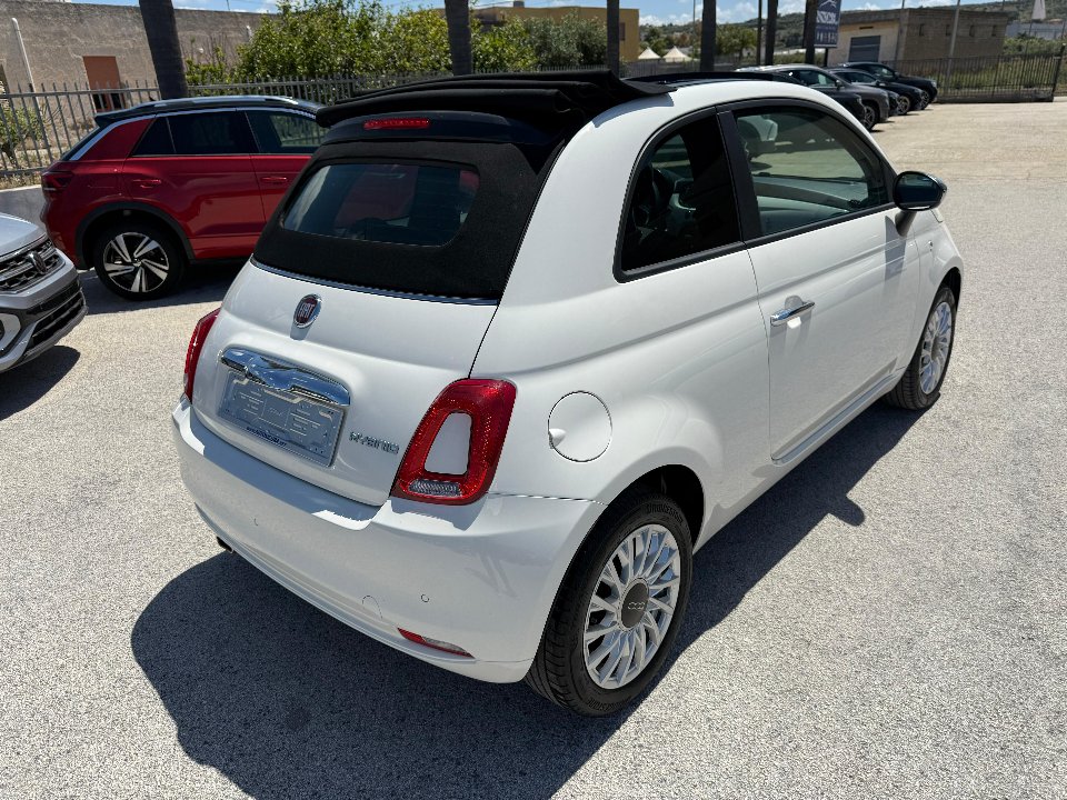 Fiat 500C NEW 1.0 HYBRID DOLCEVITA 70 CV Elettrica / Benzina