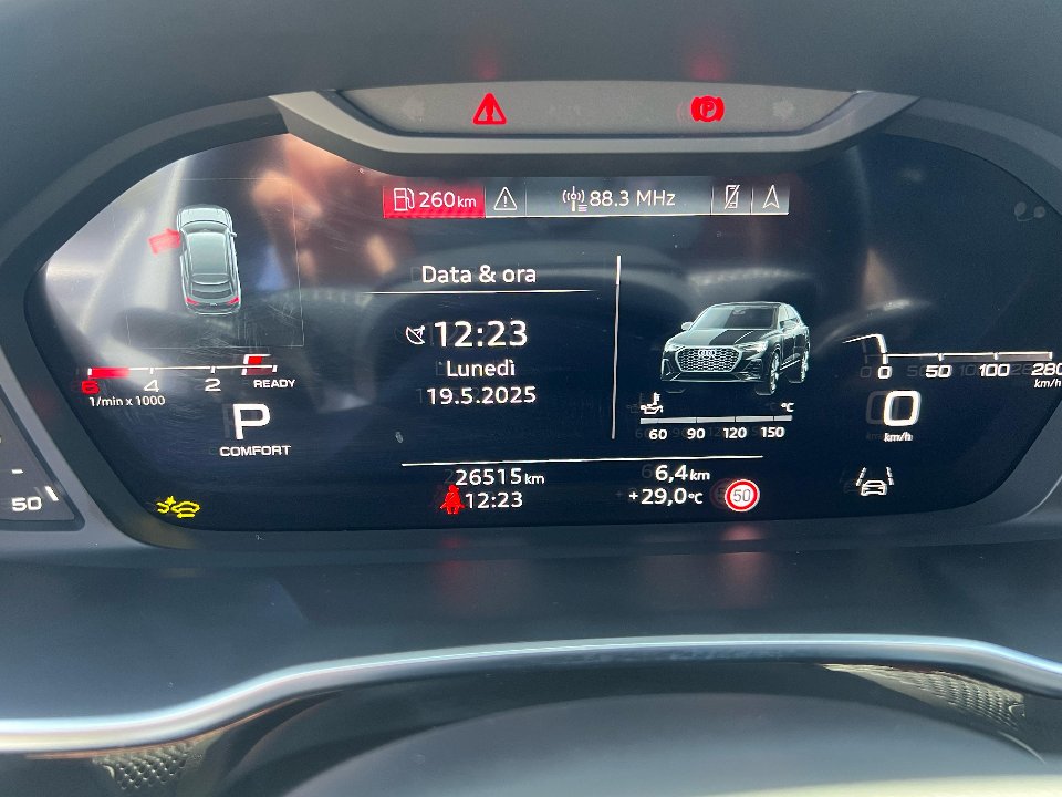 Audi Q3 35 SPB 2.0 TDI 150CV S TRONIC IDENTITY BLACK Diesel