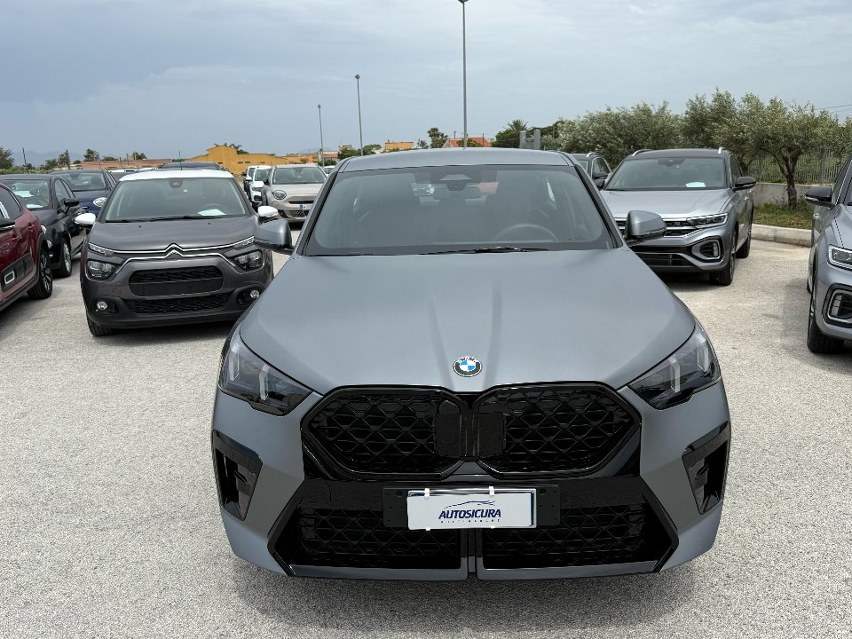 BMW X2 sDrive18d 150 CV AUTO M SPORT PRO MY25 700KM!!! Elettrica / Diesel